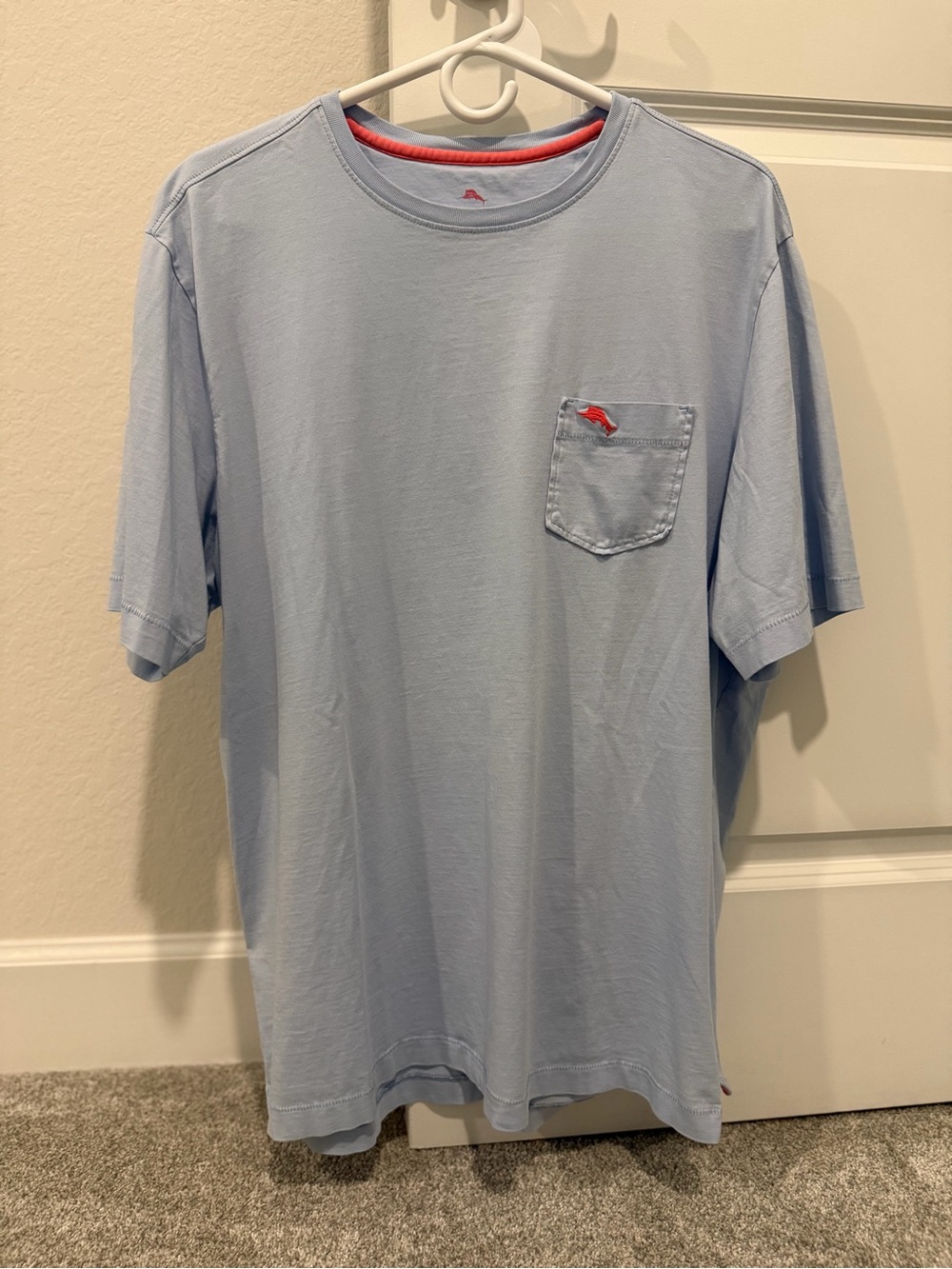 Tommy Bahama Men's 100% Pima Cotton Pocket T-Shirt Light Blue Medium